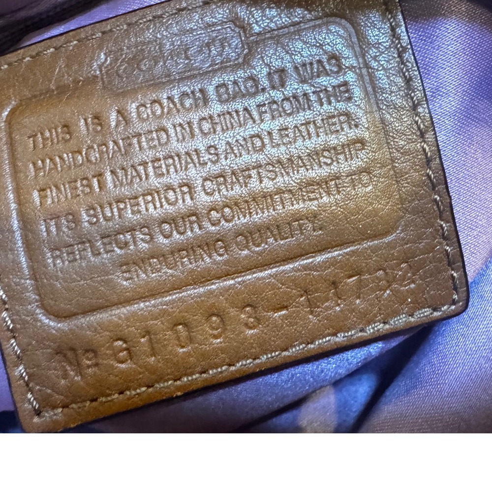 Coach Kristin 2010 Tan Leather 2 Way Double Zip Bag Gold Tone Hardware 
Preloved - Picture 11 of 15